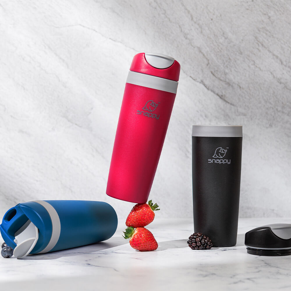 0000 SN DW400B SN DW400I SN DW400M Snappy Double Wall Plastic Tumbler Lifestyle Image