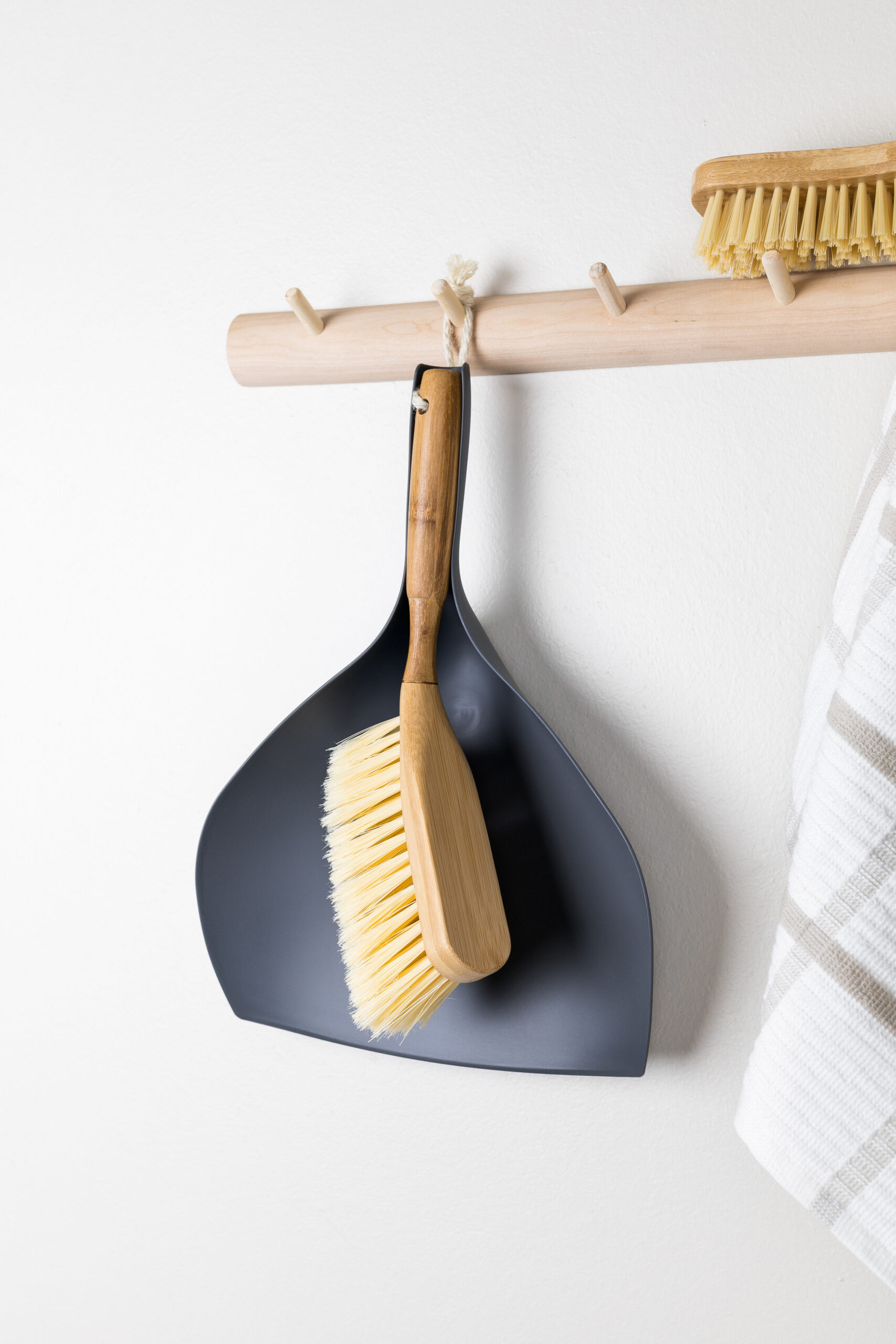 Legend Bamboo Brush Dustpan Set scaled