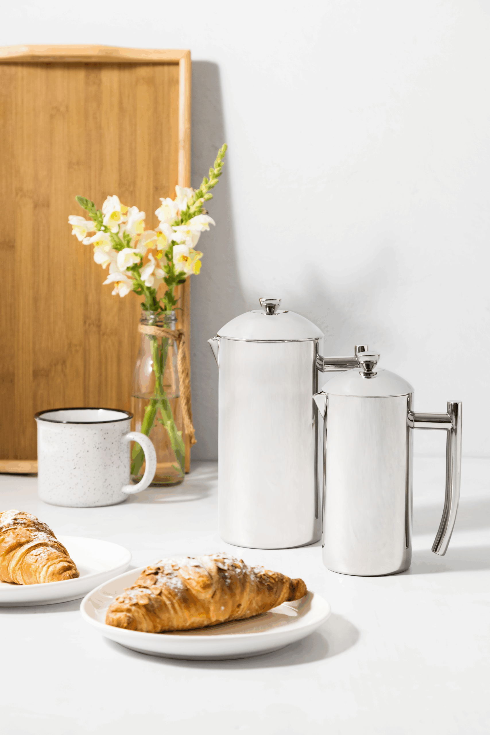 Legend Cafetiere 4cup 8cup Lifestyle Image2 scaled