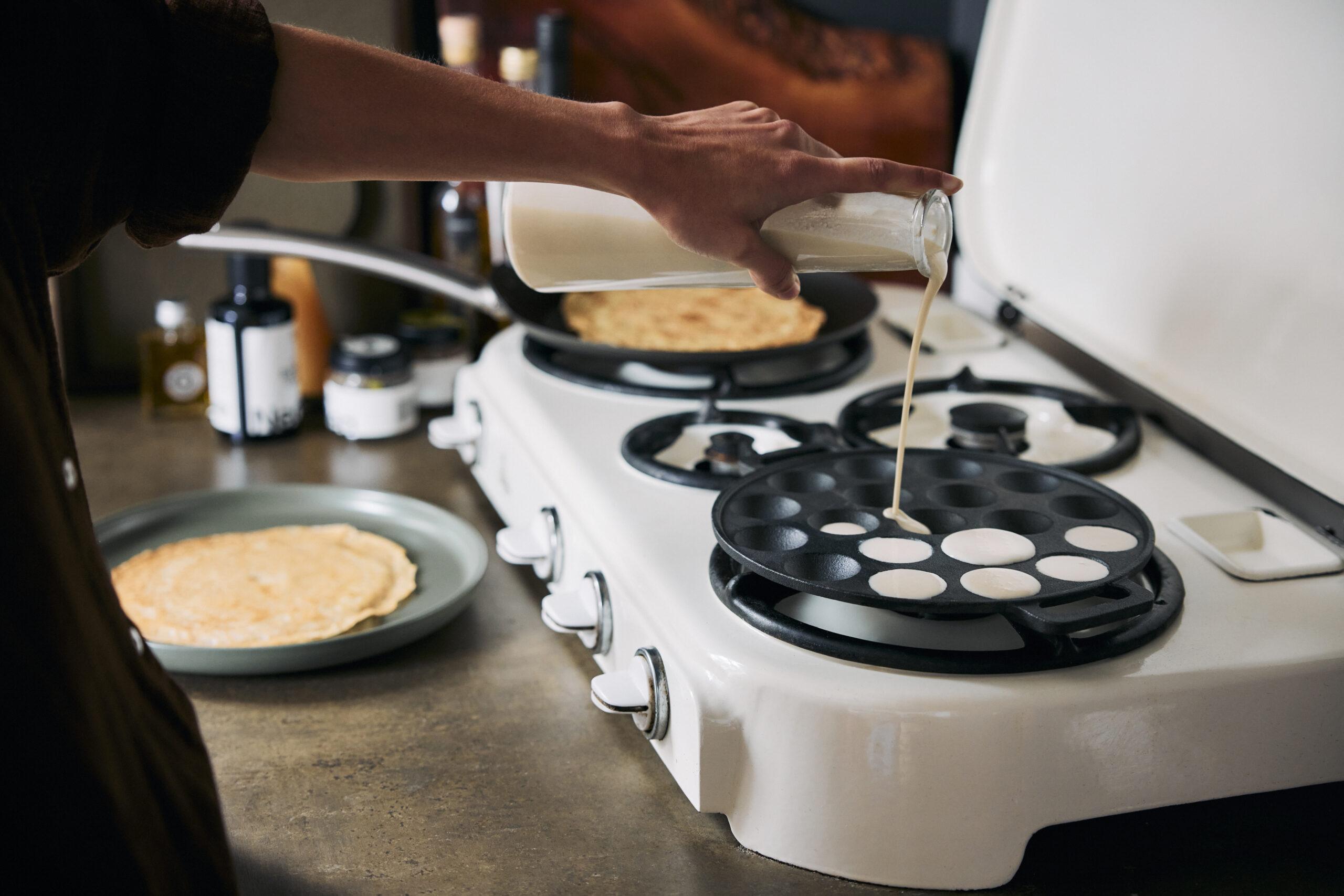 Mini Pancake Pan Poffertjes scaled 1