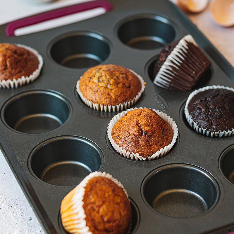 Trudeau Non Stick 12 Cup Muffin Pan